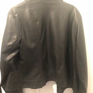 Lane Bryant bomber Jacket. Faux. Black